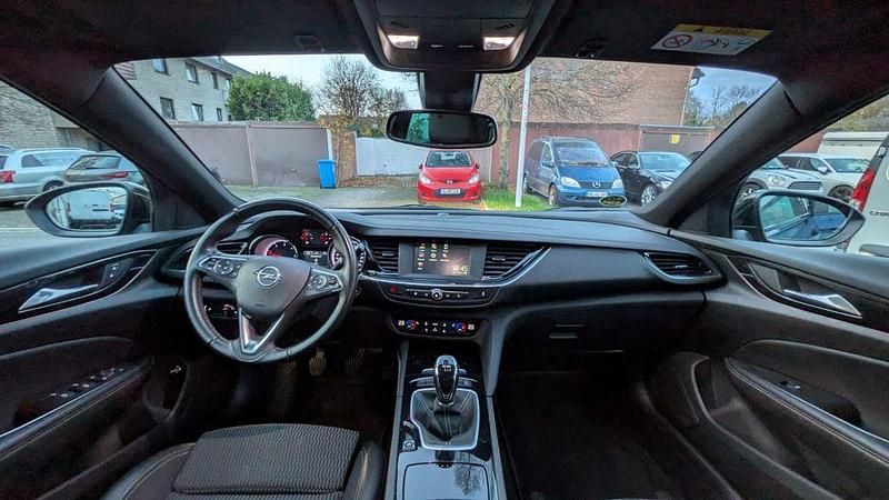 Gebraucht Opel Insignia 174 PS (127 kW) 2021 Nautic blue Kombi