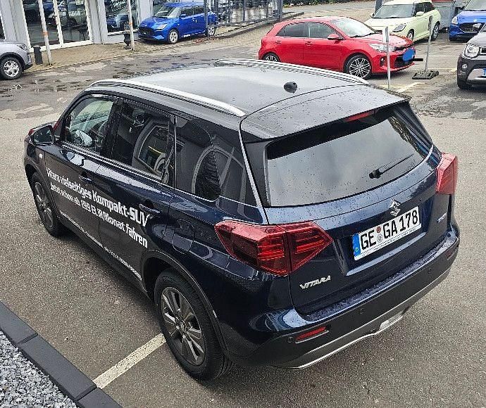 Gebraucht Suzuki Vitara Comfort 129 PS (94 kW) 2025 Blau SUV