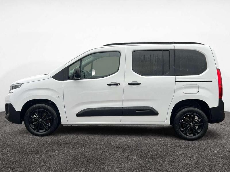 Neu Citroën Berlingo 131 PS (96 kW) 2025 Eisweiß Van / Kleinbus