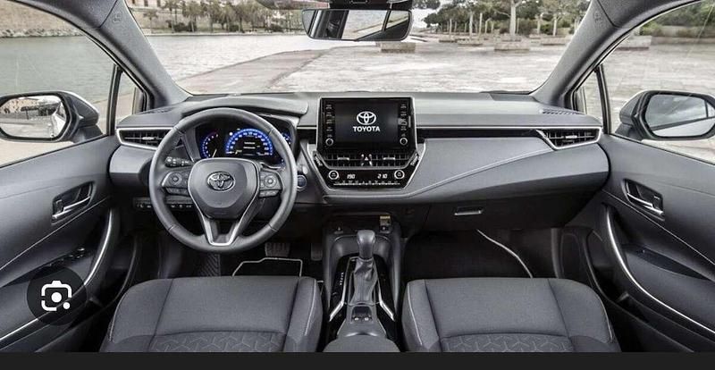 Gebraucht Toyota Corolla Hybrid 152 PS (111 kW) 2025 Grau Kombi