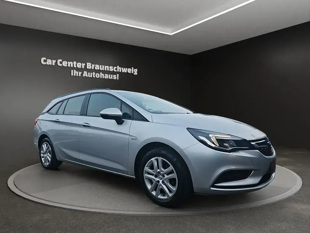 Gebraucht Opel Astra Edition 110 PS (80 kW) 2018 Silber Kombi