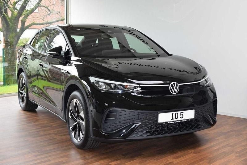 Gebraucht VW ID.5 Pro Performance 219 kW (299 PS) 2023 Grenadillschwarz metallic SUV