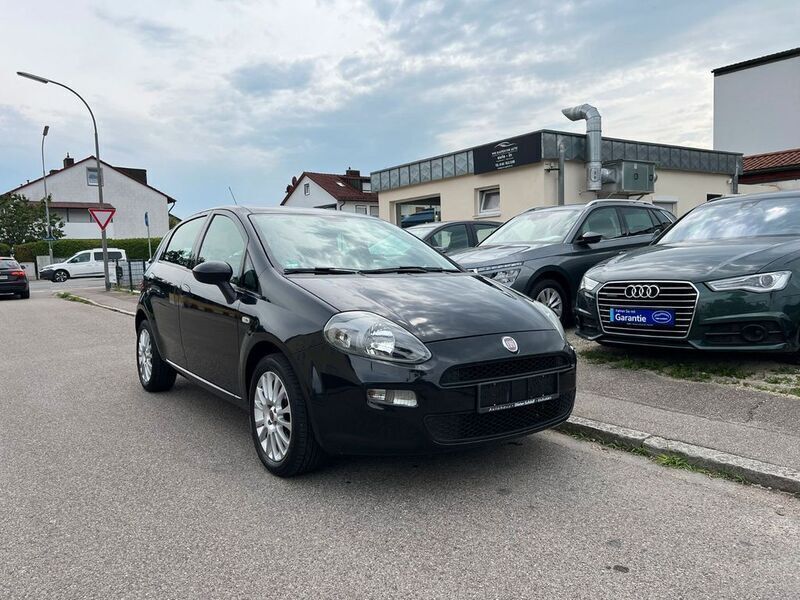 Schwarz Gebraucht 2012 Fiat Punto Pop Kleinwagen | 5.900 € (Fairer Preis) - Bild 1/4