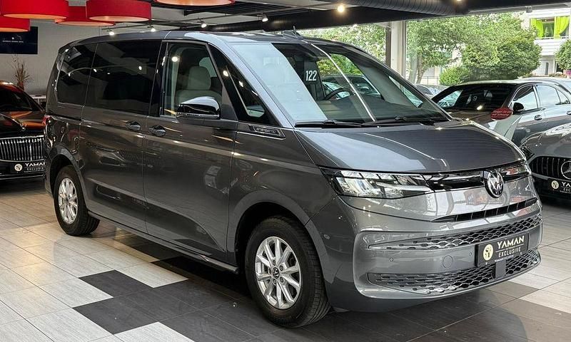 Gebraucht VW Multivan 136 PS (100 kW) 2022 Indiumgrau metallic Van