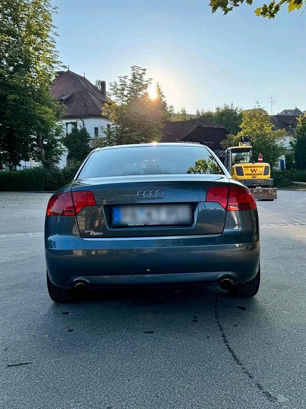 Gebraucht Audi A4 255 PS (187 kW) 2005 Grün Limousine