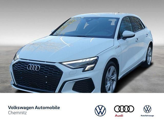 Gebraucht Audi A3 S-Line 204 PS (150 kW) 2023 T9 ibisweiß Limousine