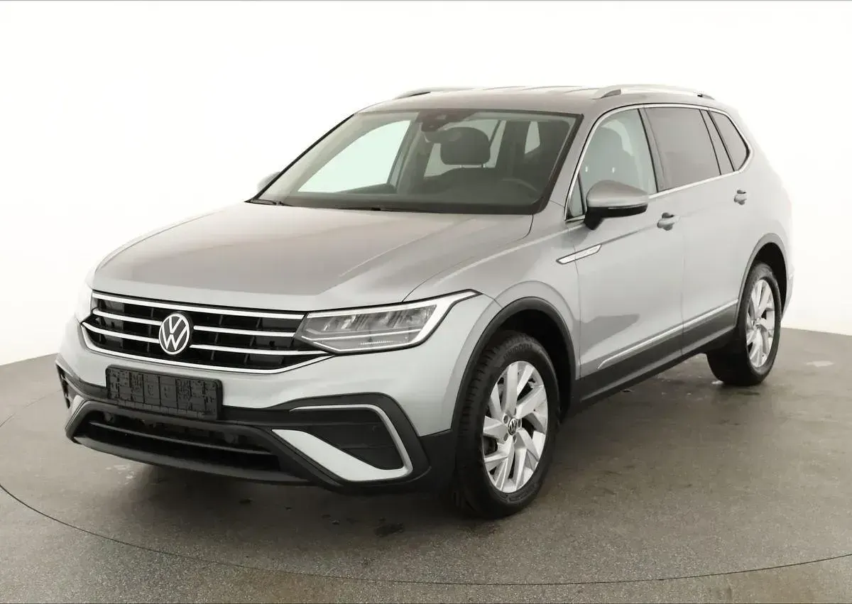 Gebraucht VW Tiguan Allspace Life 150 PS (110 kW) 2022 SUV