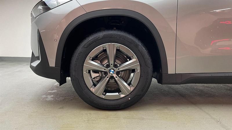 Ny BMW X1 Efficient Dynamics 156 HK (114 kW) 2026 Sølv SUV