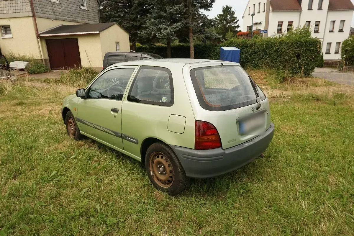 Gebraucht Toyota Starlet 75 PS (55 kW) 1998 Kleinwagen