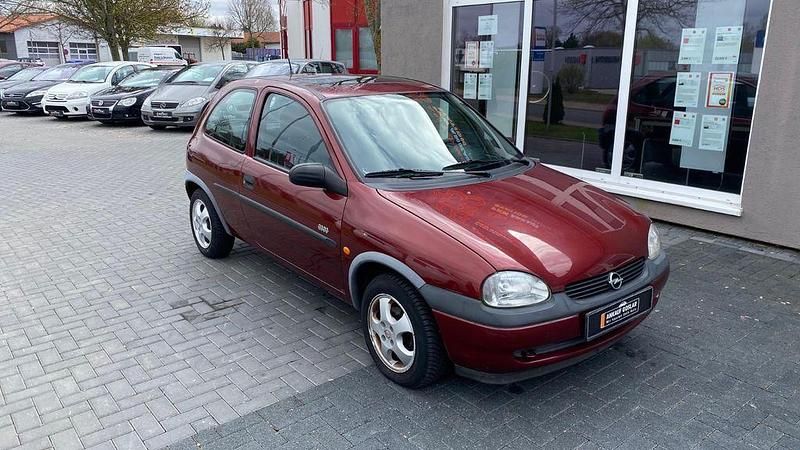 Gebraucht Opel Corsa Edition 65 PS (47 kW) 2000 Limousine