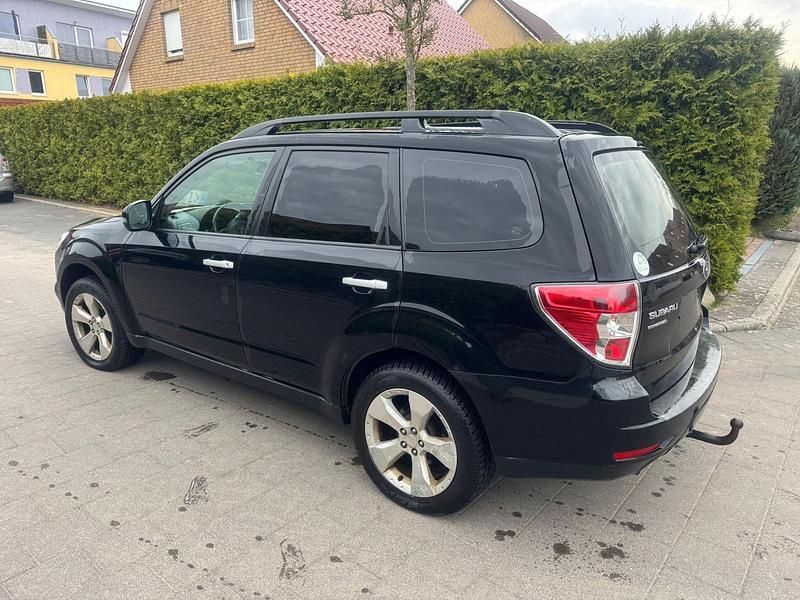 Gebraucht Subaru Forester 2012 Schwarz SUV