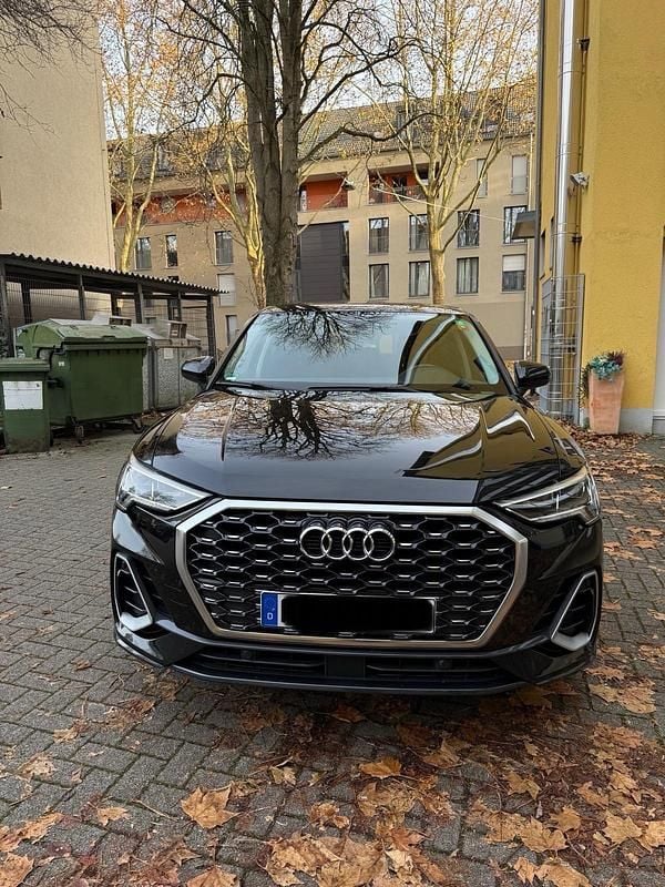 Schwarz Gebraucht 2020 Audi Q3 Sportback SUV | 23.700 € (Fairer Preis) - Bild 1/4