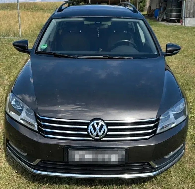 Gebraucht VW Passat Comfortline 140 PS (102 kW) 2014 Braun Kombi
