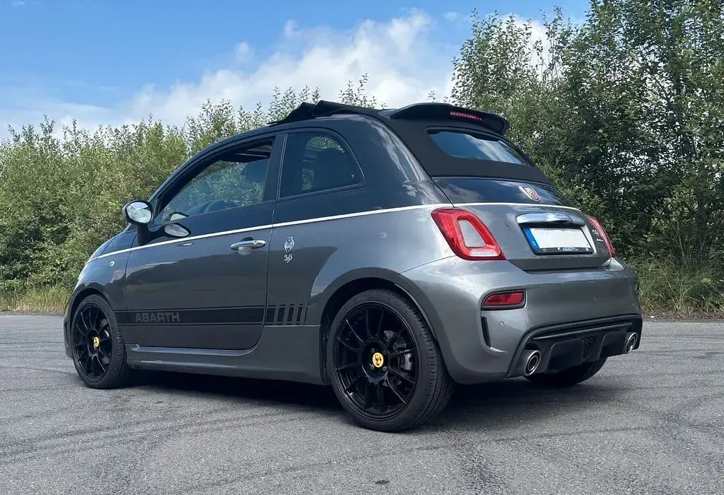 Gebraucht Abarth 595C Turismo 165 PS (121 kW) 2020 Grau Cabrio