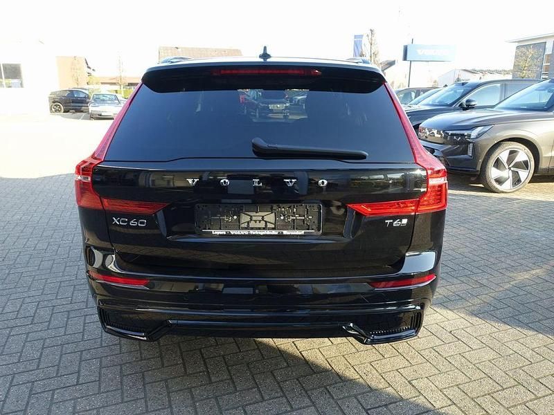 Gebraucht Volvo XC60 Plus 398 PS (292 kW) 2025 Schwarz SUV
