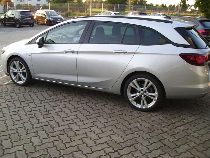 Gebraucht Opel Astra GS Line 145 PS (106 kW) 2019 Argonsilber Kombi