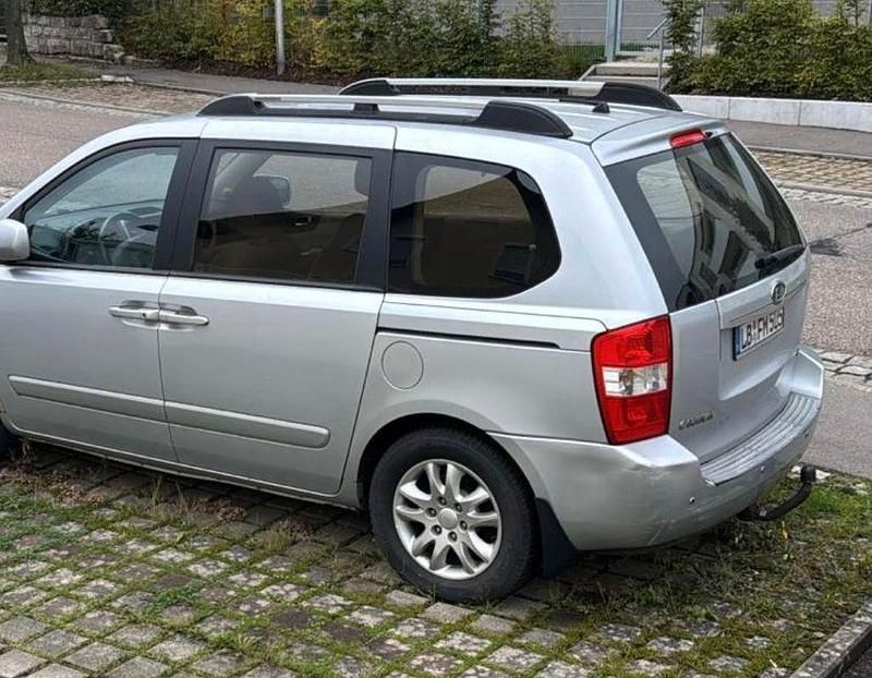 Gebraucht Kia Carnival EX 185 PS (136 kW) 2006 Silber Van / Kleinbus