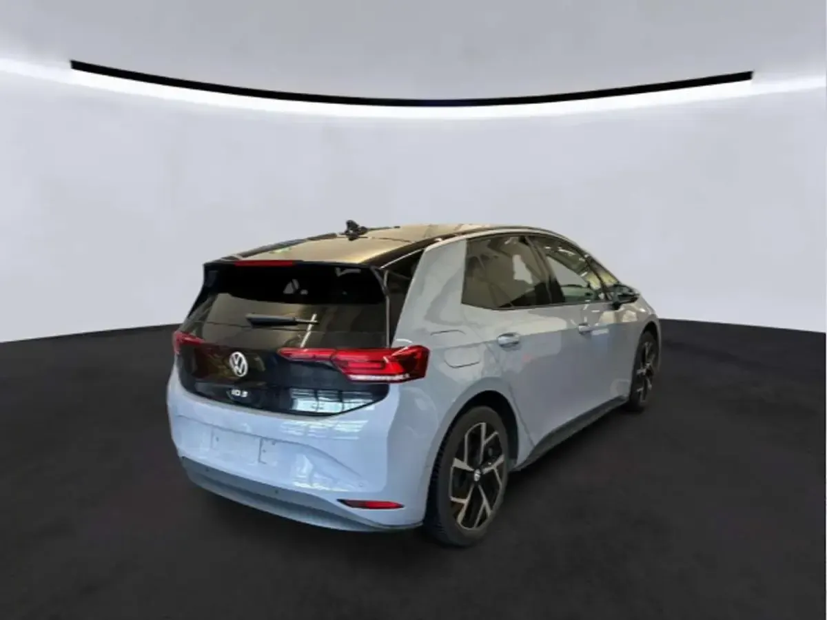 Gebraucht VW ID.3 Pro 150 kW (204 PS) 2024 Grau Kleinwagen