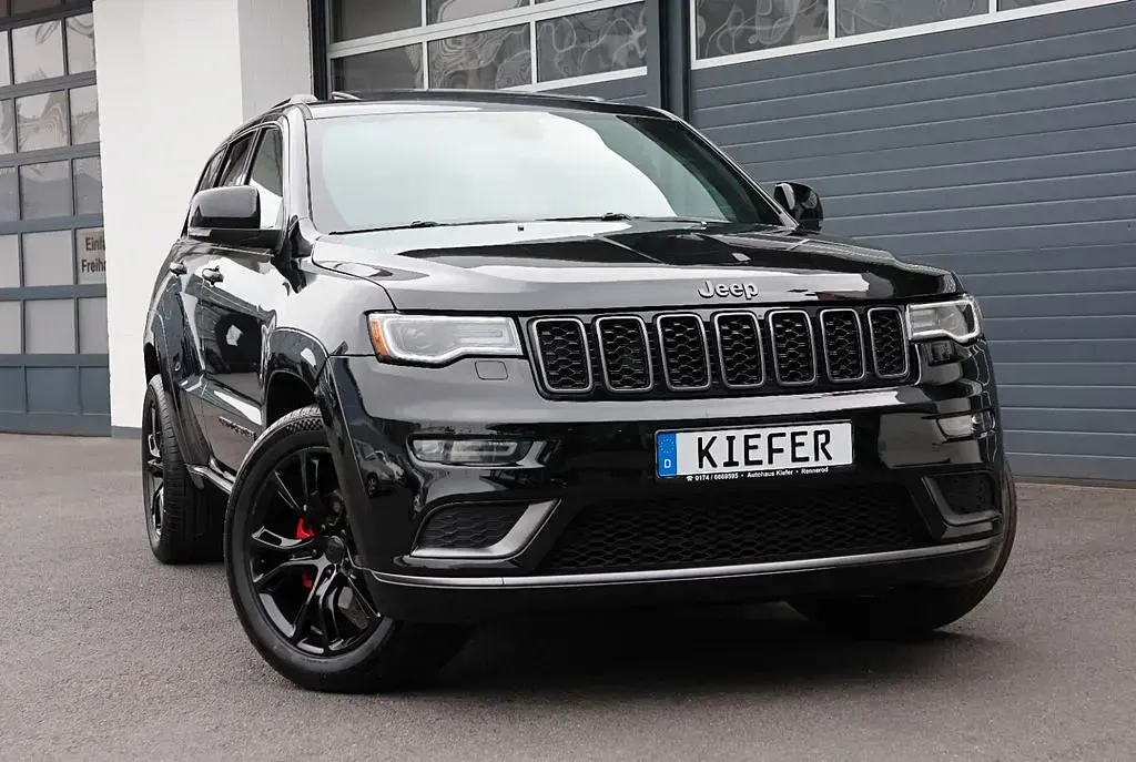 Gebraucht Jeep Grand Cherokee Limited 296 PS (217 kW) 2020 Diamond black crystal pearl co SUV