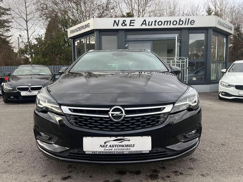 Gebraucht Opel Astra Dynamic 125 PS (91 kW) 2016 Schwarz Limousine