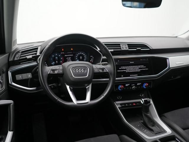 Second-hand Audi Q3 200 CP (147 kW) 2024 Negru SUV