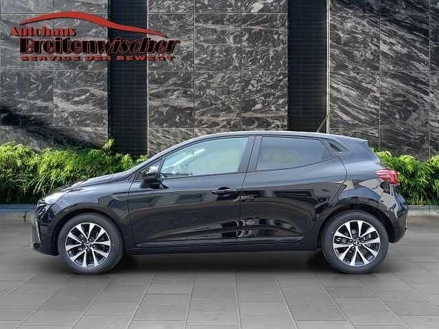 Neu Mitsubishi Colt Plus 67 PS (49 kW) 2025 Onyxschwarz Limousine