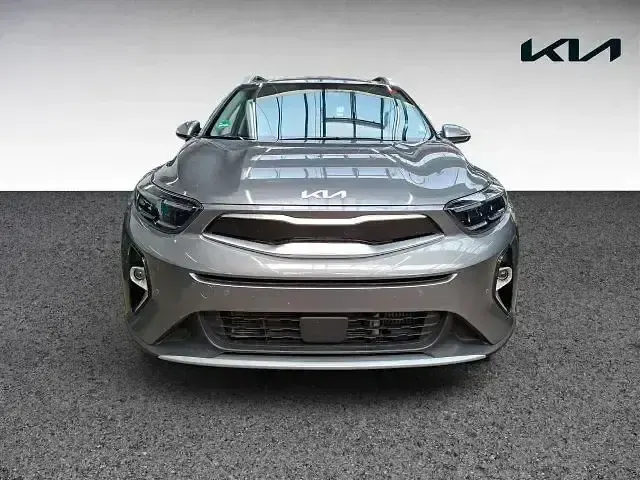 Gebraucht Kia Stonic Spirit 101 PS (74 kW) 2025 Grau SUV