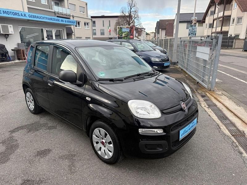 Gebraucht Fiat Panda Pop 69 PS (50 kW) 2016 Schwarz Kleinwagen