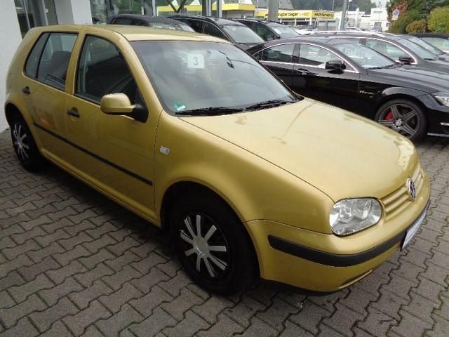 Gebraucht VW Golf IV Edition 105 PS (77 kW) 2000 Gelb metallic Limousine