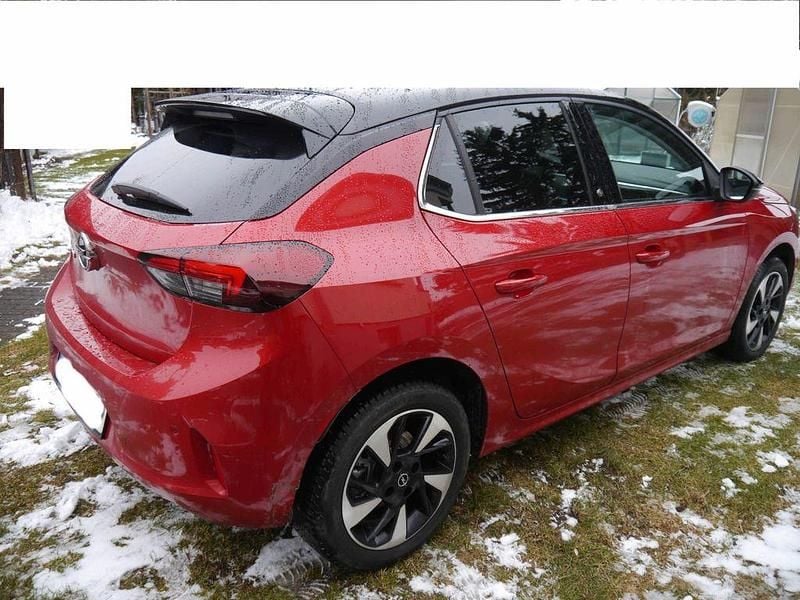 Usado Opel Corsa-e 100 kW (136 HP) 2024 Vermelho Citadino