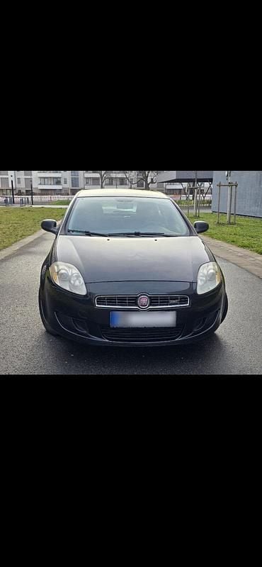Gebraucht Fiat Bravo Active 120 PS (88 kW) 2009 Schwarz Kleinwagen