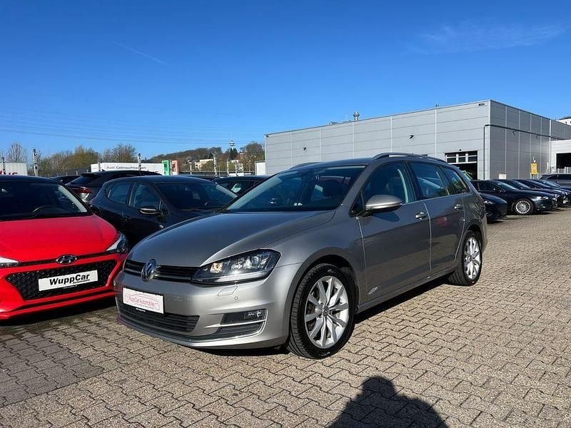 Gebraucht VW Golf VII Highline 150 PS (110 kW) 2015 Silber Kombi
