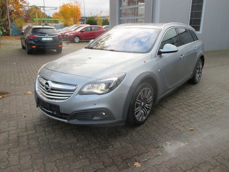 Gebraucht Opel Insignia 163 PS (119 kW) 2013 Silber Kombi