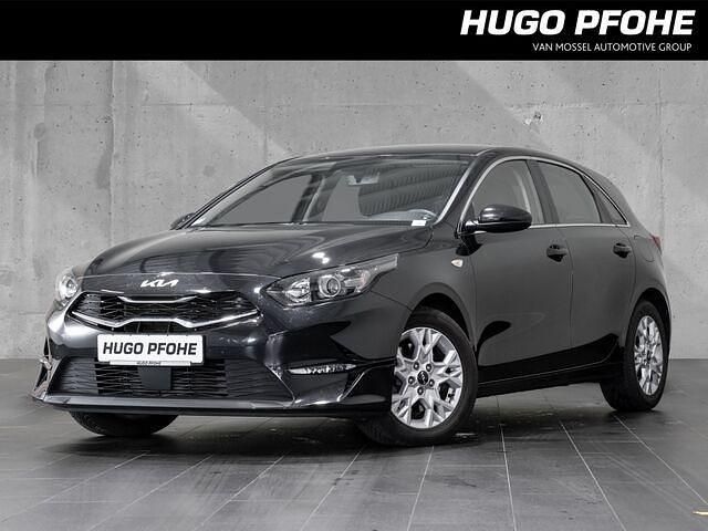 Zilinaschwarz metallic Gebraucht 2023 Kia Ceed Vision Kleinwagen | 21.950 € (Fairer Preis) - Bild 1/2