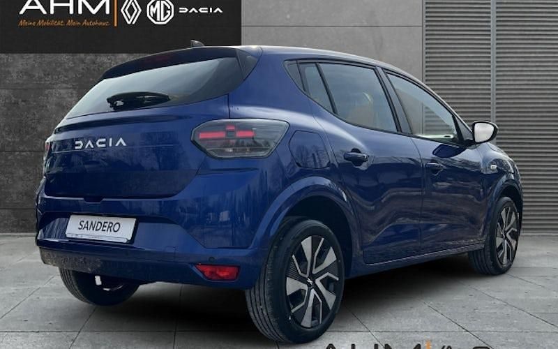 Neu Dacia Sandero Expression 101 PS (74 kW) 2026 Blau Limousine