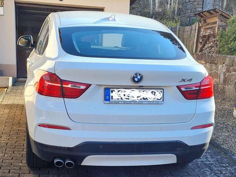 Gebraucht BMW X4 Advantage 258 PS (189 kW) 2016 Weiß SUV