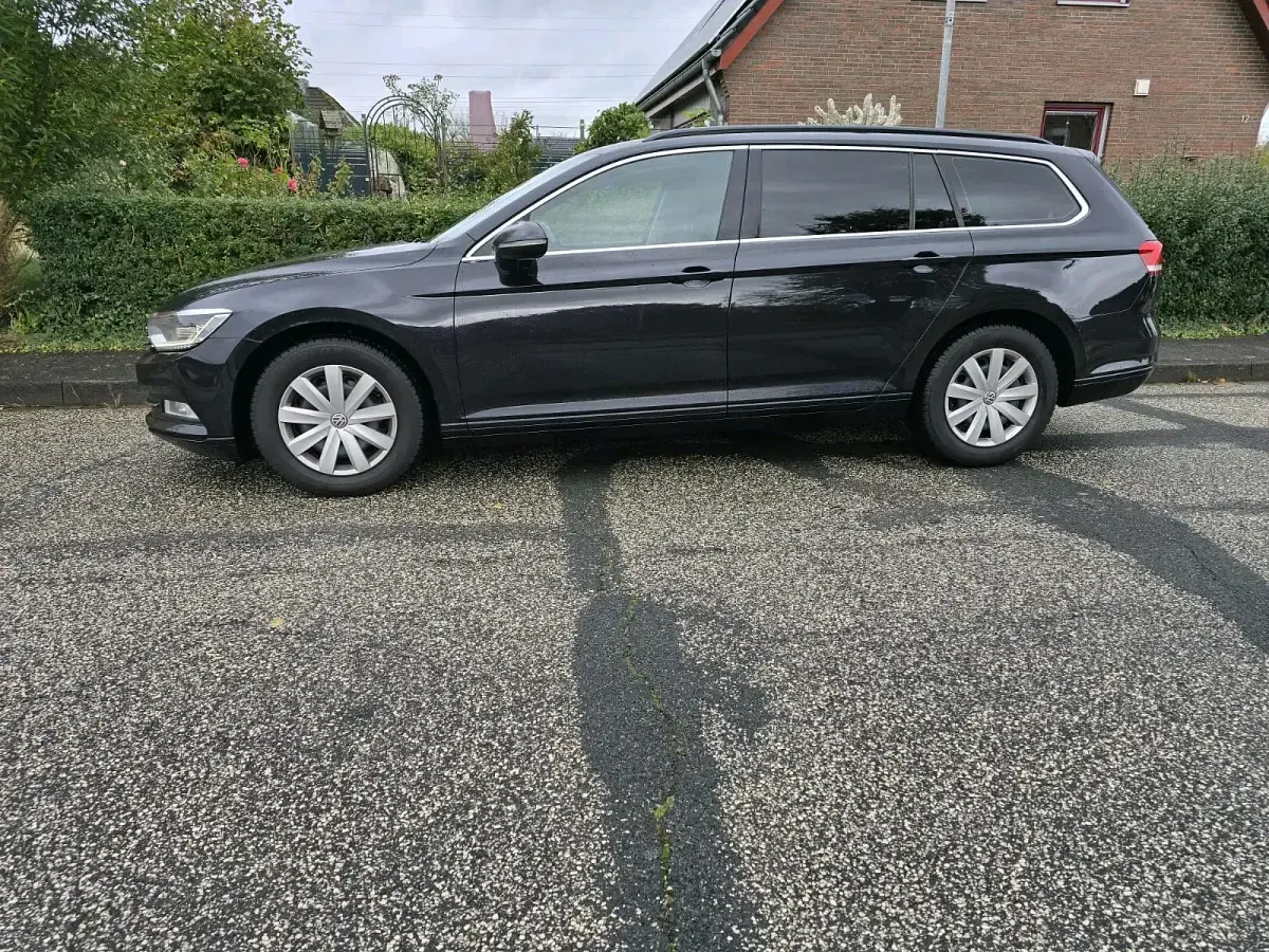 Gebraucht VW Passat 150 PS (110 kW) 2015 Schwarz Kombi