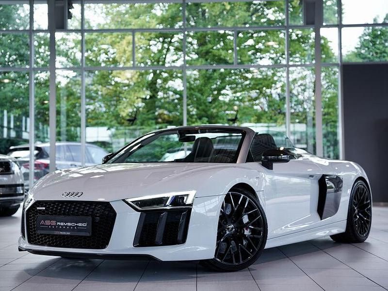 Grau Gebraucht 2017 Audi R8 Coupé Advanced Coupé | 132.800 € - Bild 1/3