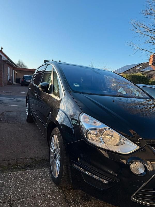 Gebraucht Ford S-MAX S 140 PS (102 kW) 2012 Schwarz Van / Kleinbus