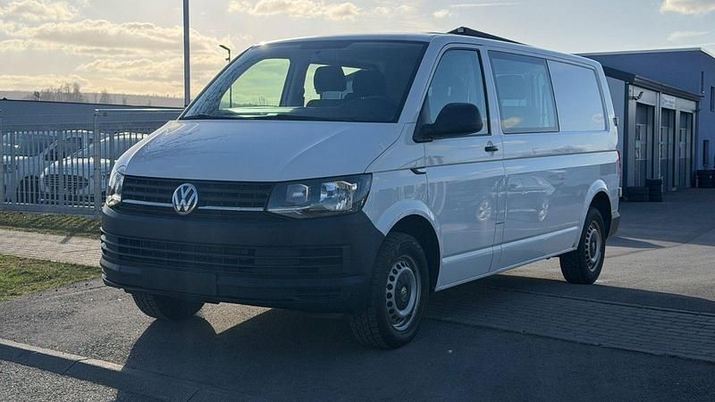 Gebraucht VW Transporter 150 PS (110 kW) 2018 Weiß Van