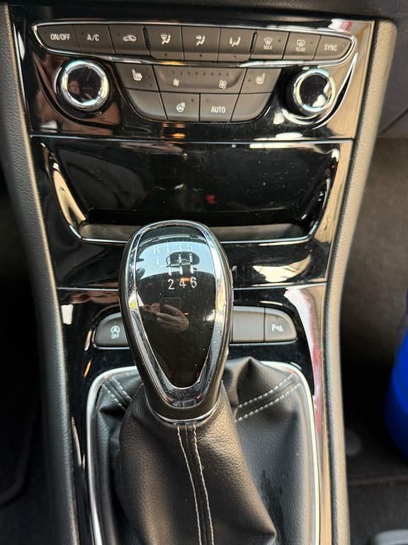 Gebraucht Opel Astra Dynamic 110 PS (80 kW) 2016 Schwarz Limousine