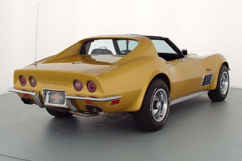 Używany Corvette Stingray 329 KM (241 kW) 1971 Żółty