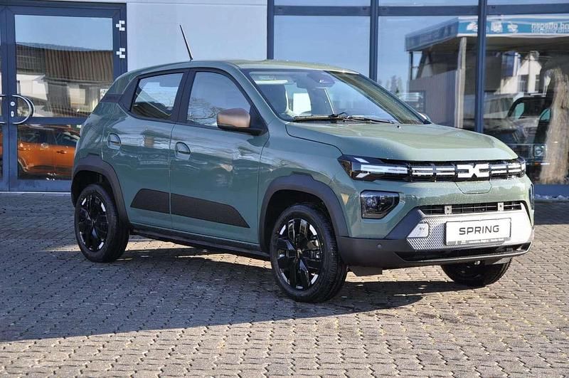 Neu Dacia Spring Extreme 75 kW (102 PS) 2026 Olivgrün Kleinwagen