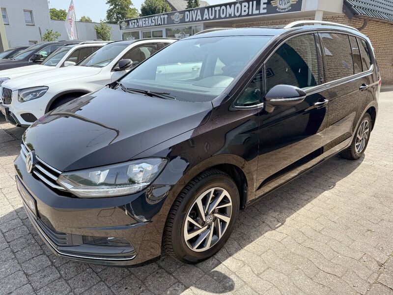 Schwarz Gebraucht 2017 VW Touran Sound Van / Kleinbus | 19.550 € (Fairer Preis) - Bild 1/4