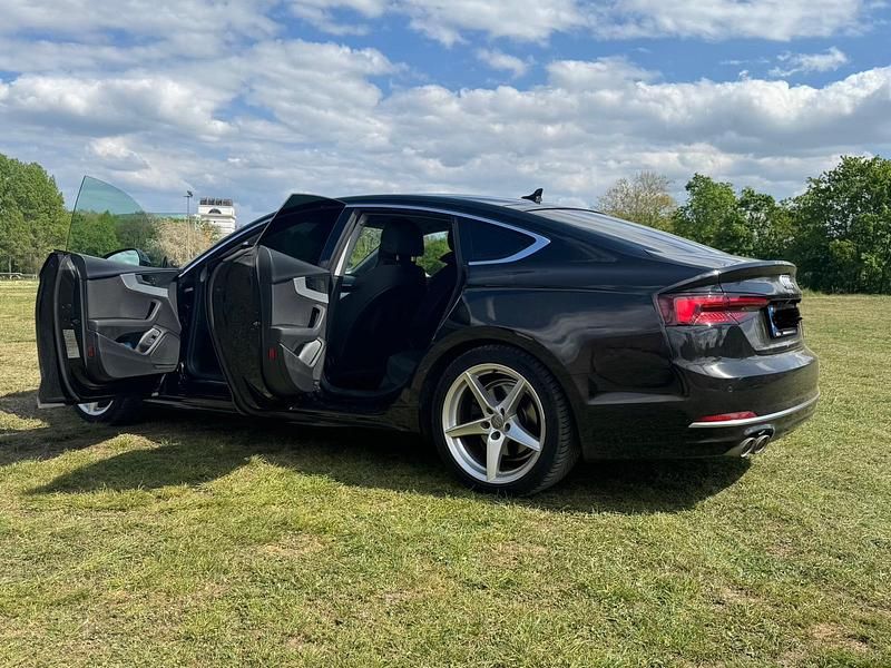 Gebraucht Audi A5 190 PS (139 kW) 2018 Schwarz Coupé