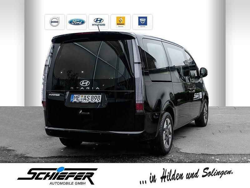 Gebraucht Hyundai Staria Trend 224 PS (164 kW) 2024 Schwarz Van / Kleinbus