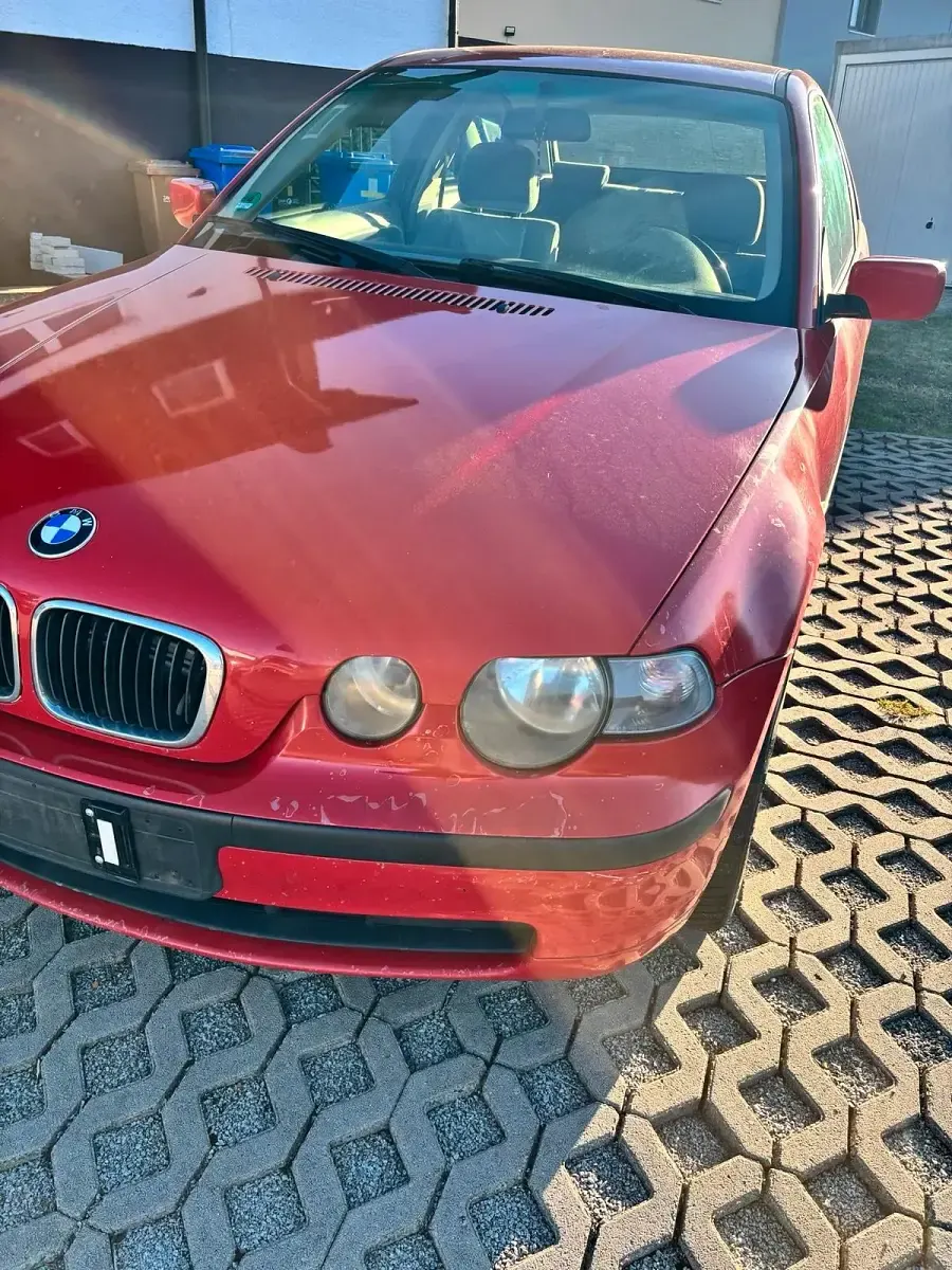 Gebraucht BMW 316 116 PS (85 kW) 2002 Rot Coupé