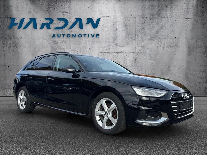Gebraucht Audi A4 Advanced 163 PS (119 kW) 2020 Schwarz Kombi