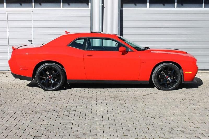 Gebraucht Dodge Challenger 381 PS (280 kW) 2017 Rot Coupé