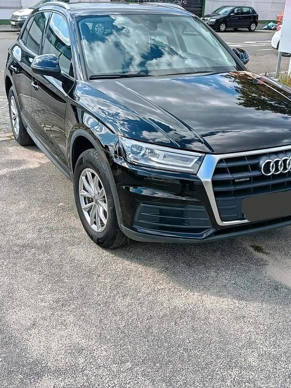 Schwarz Gebraucht 2019 Audi Q5 SUV | 21.500 € (Superpreis) - Bild 1/4